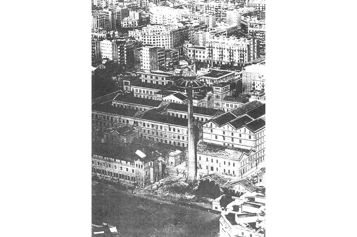 Fauria Pujol Arquitectura. Recuperación de las fachadas del edificio del Servei de Biblioteques