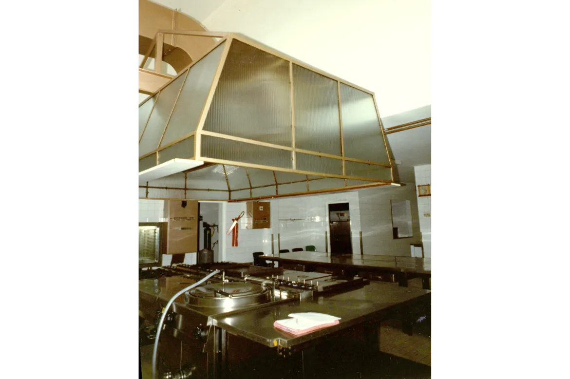 Fauria Pujol Arquitectura. Reforma integral Centro de Formación Flor de Maig