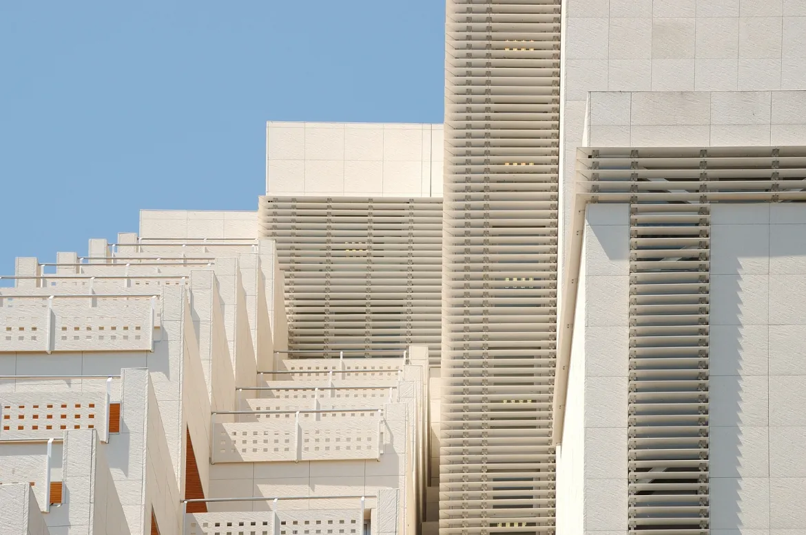 Fauria Pujol Arquitectura. Rehabilitación y ampliación de la residencia para la tercera edad