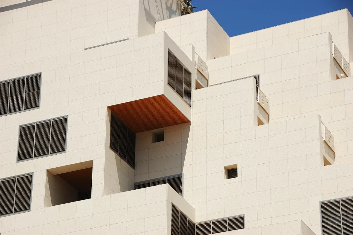 Fauria Pujol Arquitectura. Rehabilitación y ampliación de la residencia para la tercera edad