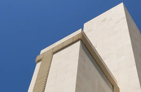 Rehabilitación y ampliación de la residencia para la tercera edad