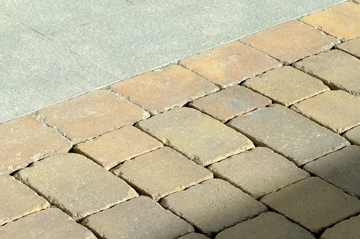 Fauria Pujol Arquitectura. Reurbanización del casco antiguo de Calonge